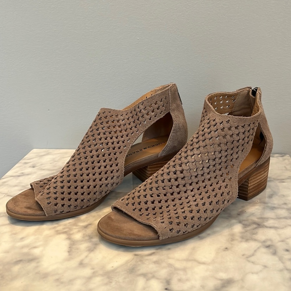 Lucky Brand Dress Sandals Size 9.5